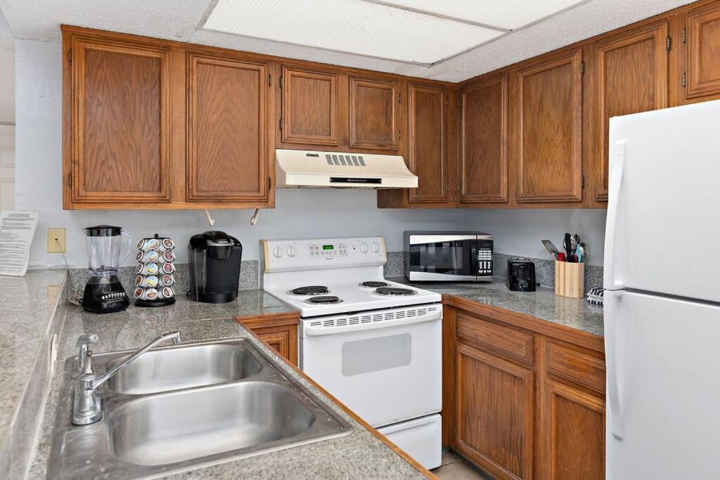 2 Bed 2 Bath 1St Fl Condo By Beach W Washer Dryer South Padre Island Extérieur photo